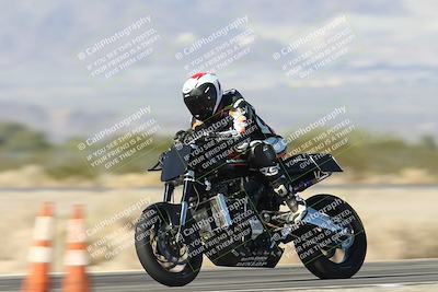 media/Dec-04-2025-Racers Edge (Thu) [[5ebc9f124d]]/2-A Group/3-Session 2 (Turn 3 Exit Pans)/